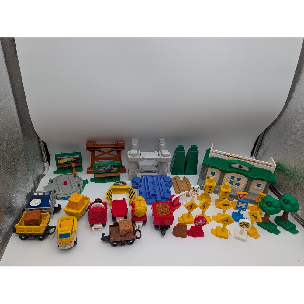 Fisher Price GeoTrax Train Accessories Lot Signs Buildings Cars